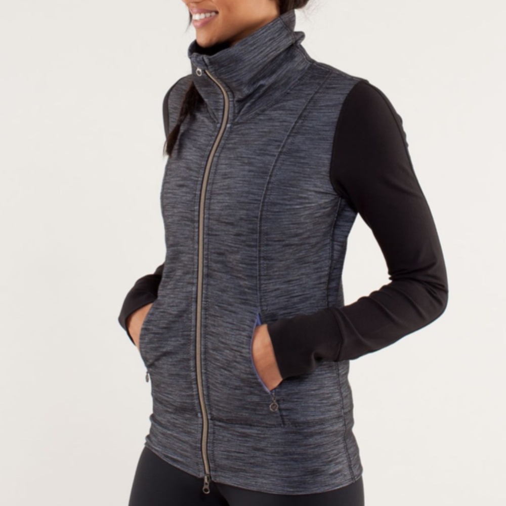 Lululemon Daily Yoga Jacket (size 4)